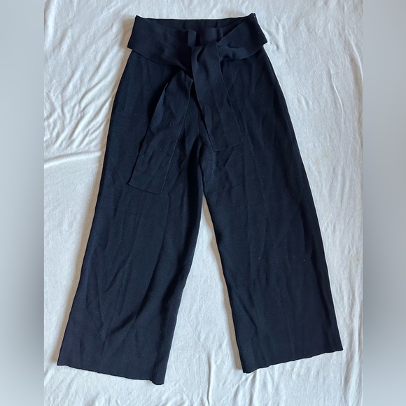 Club Monaco Pants - Club Monaco Black Wide-Leg Tie-Waist sweater cullotes knit Pants XS